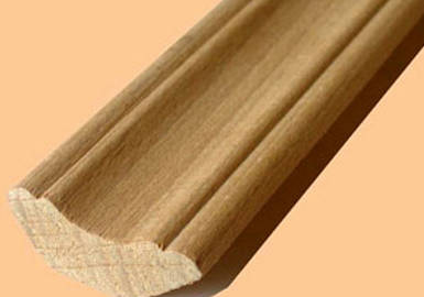 деревянный плинтус